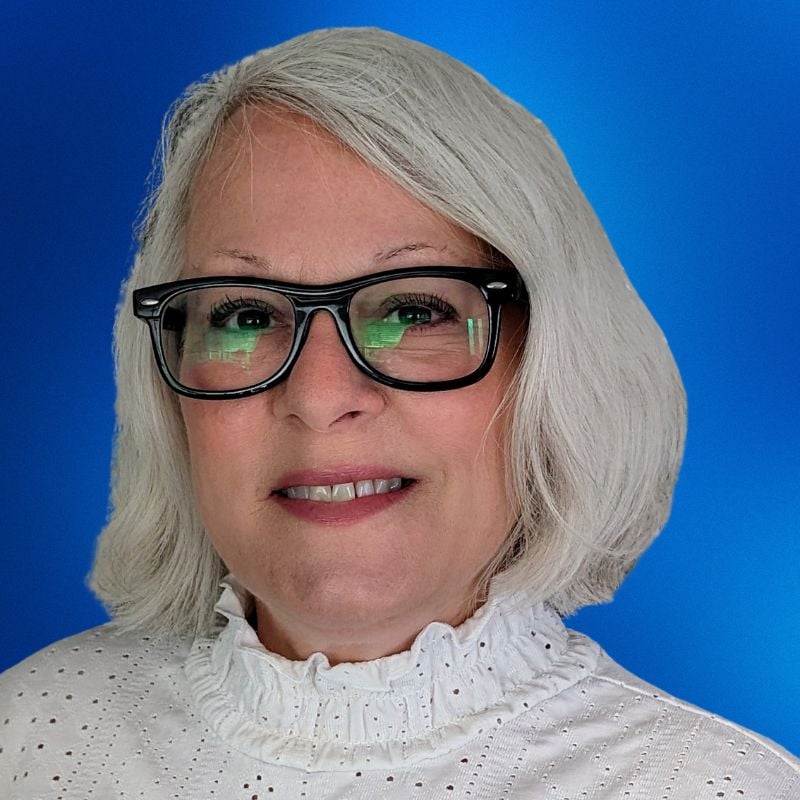 Angela Thop